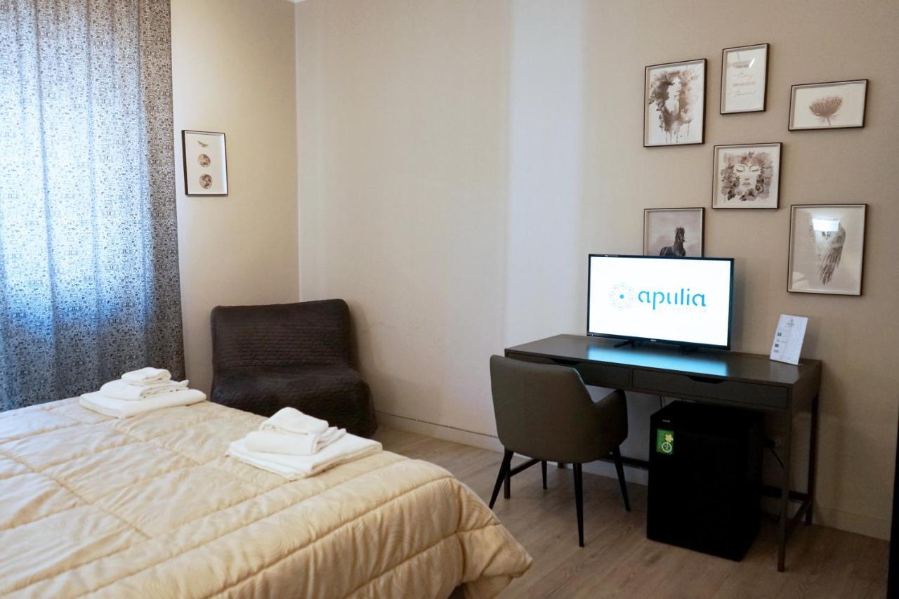 Re Di Smirne By Apulia Accommodation Bari Exterior photo