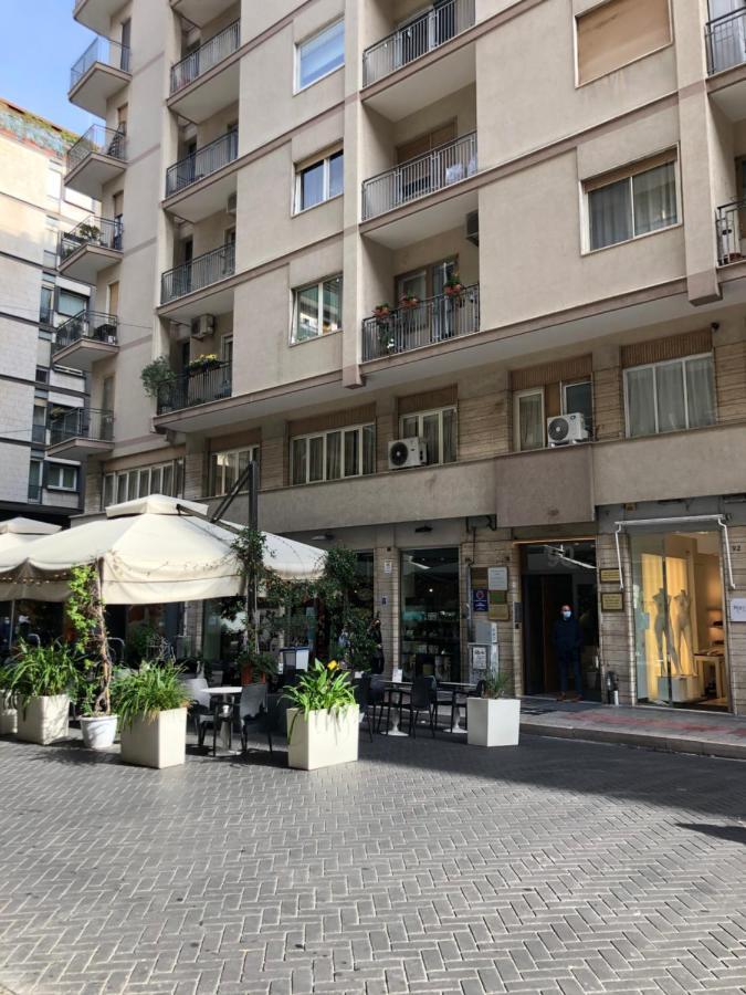 Re Di Smirne By Apulia Accommodation Bari Exterior photo